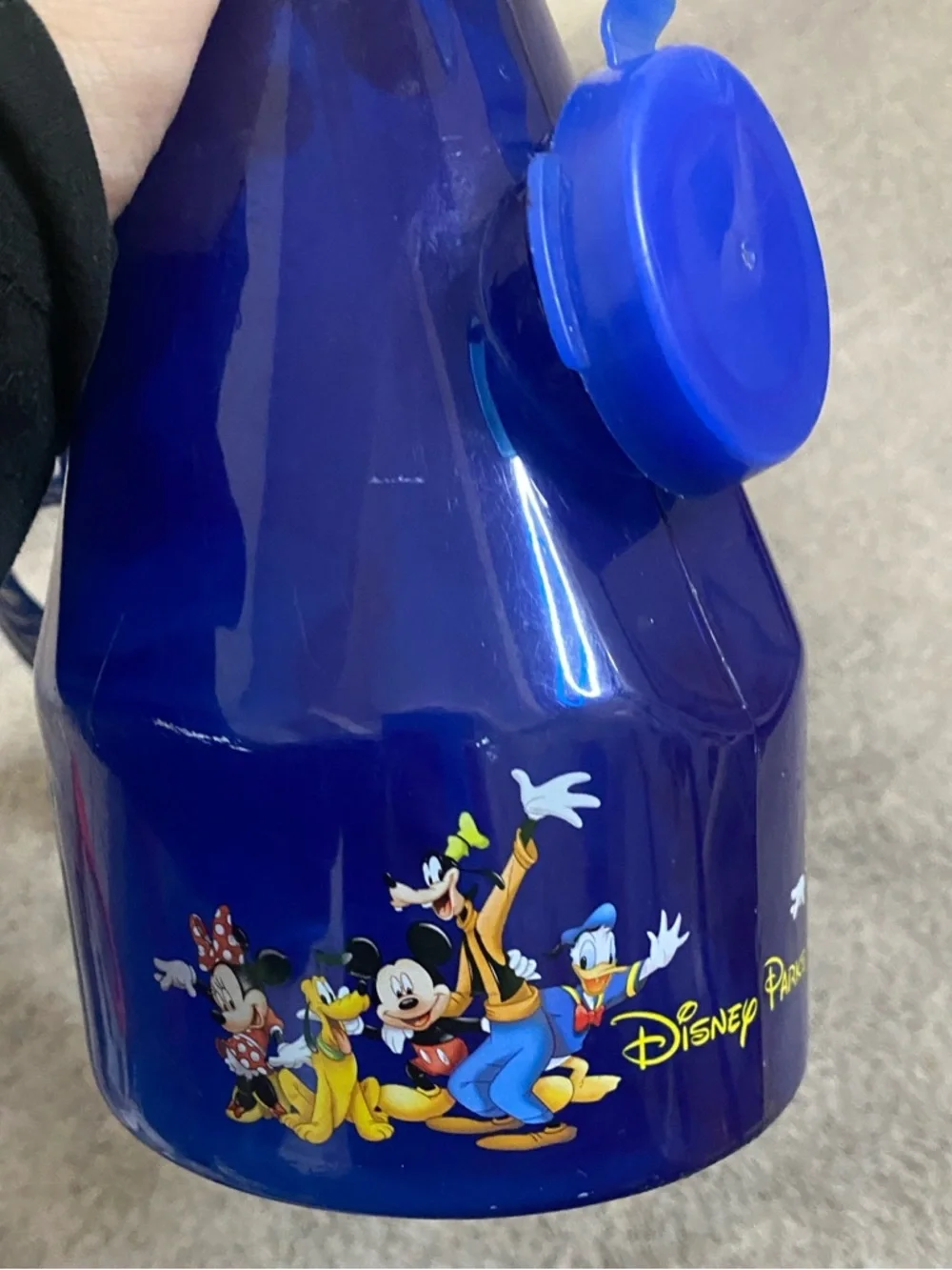 🪿2006 Disney Parks Misting Water Spray Bottle with a fan and lanyard! - Picture 2 of 9